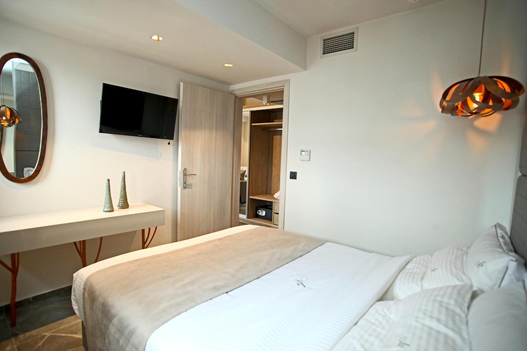 Athinais Luxury Apartments Hanioti Zewnętrze zdjęcie