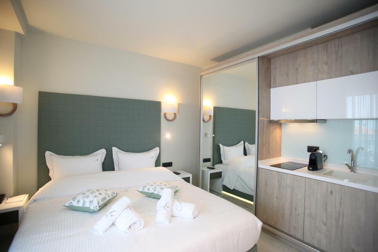 Athinais Luxury Apartments Hanioti Zewnętrze zdjęcie
